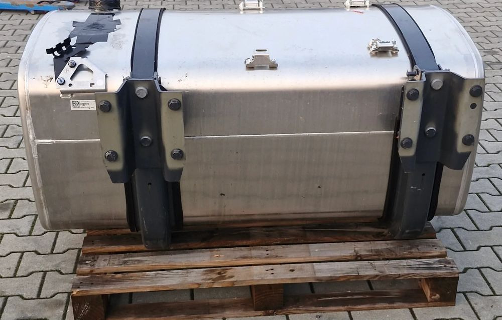 DAF XF XG ZBIORNIK PALIWA 510L NOWY - Fuel processing/ Fuel delivery: picture 4 DAF XF XG ZBIORNIK PALIWA 510L NOWY - Fuel processing/ Fuel delivery: picture 4