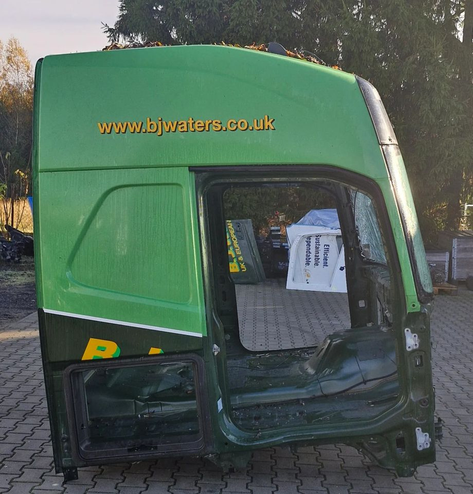 KABINA VOLVO FH5 2023R - Body and exterior: picture 3 KABINA VOLVO FH5 2023R - Body and exterior: picture 3