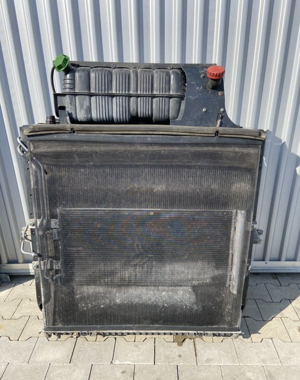 Komplet chłodnic MAN TGX euro 6 chłodnice 90 cm - Radiator for Truck: picture 2 Komplet chłodnic MAN TGX euro 6 chłodnice 90 cm - Radiator for Truck: picture 2