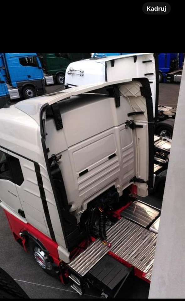 NOWY komplet spoilerów MAN TGX TG3 GM owiewki spoilery z gumami - Body and exterior for Truck: picture 2 NOWY komplet spoilerów MAN TGX TG3 GM owiewki spoilery z gumami - Body and exterior for Truck: picture 2