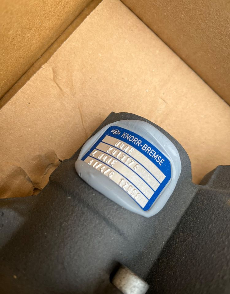 NOWY zacisk hamulcowy Knorr Bremse K013174 - Brake caliper for Truck: picture 2 NOWY zacisk hamulcowy Knorr Bremse K013174 - Brake caliper for Truck: picture 2