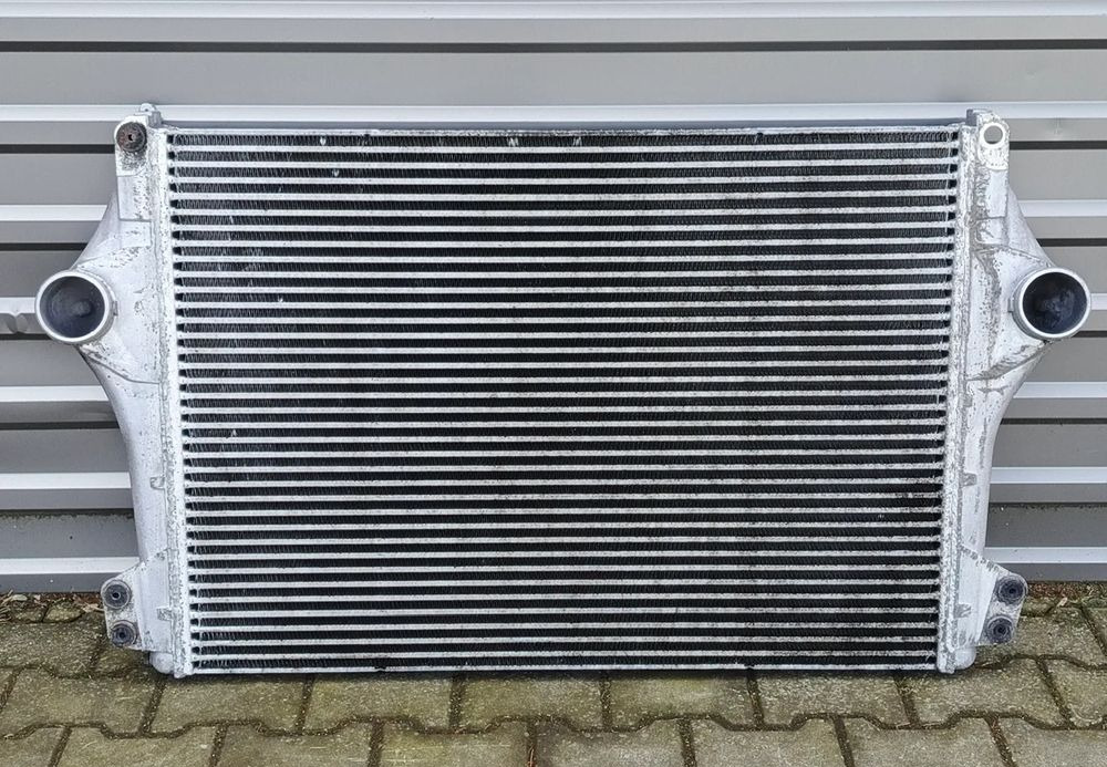 SCANIA R S CHŁODNICA POWIETRZA INTERCOOLER 2362748 - Cooling system: picture 1 SCANIA R S CHŁODNICA POWIETRZA INTERCOOLER 2362748 - Cooling system: picture 1