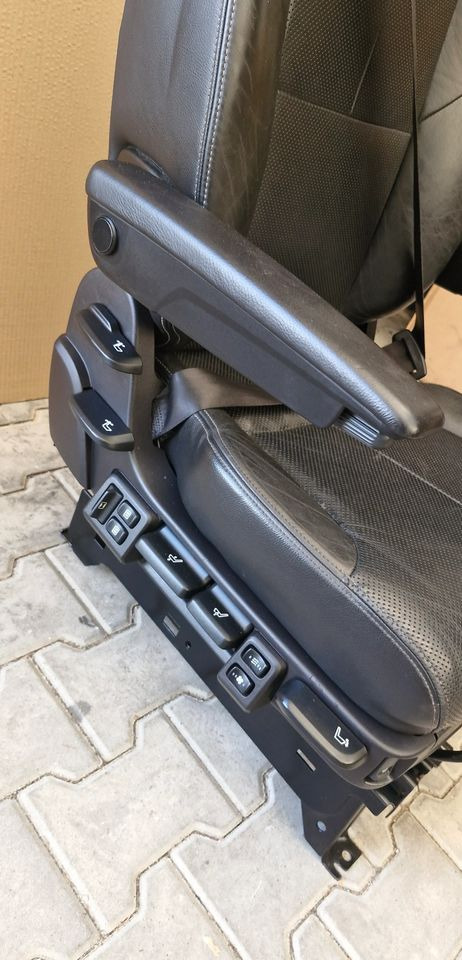 SCANIA R S FOTEL PASAŻERA FULL OPCJA SKÓRA - Seat for Truck: picture 4 SCANIA R S FOTEL PASAŻERA FULL OPCJA SKÓRA - Seat for Truck: picture 4