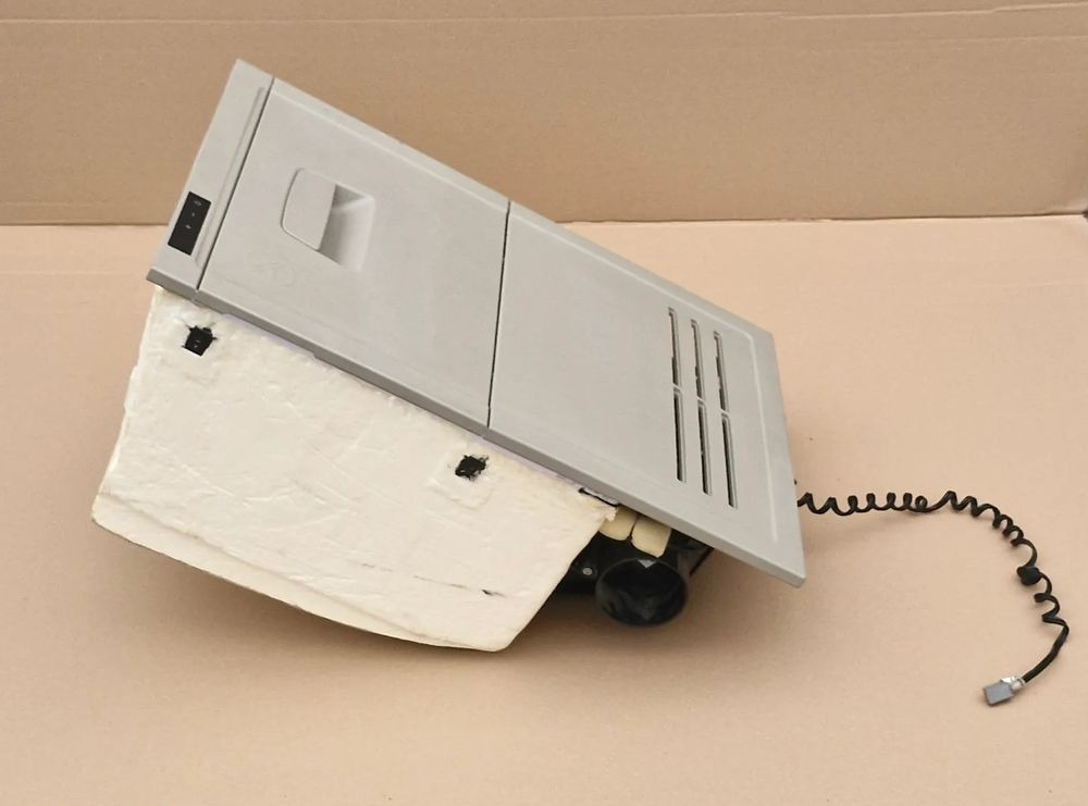 VOLVO FH4 FH5 LODÓWKA CHŁODZIARKA - Cab and interior: picture 1 VOLVO FH4 FH5 LODÓWKA CHŁODZIARKA - Cab and interior: picture 1