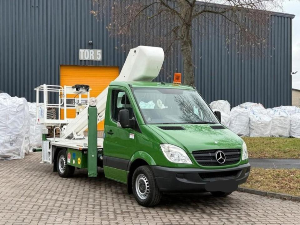 Arbeitsbühne Hubsteiger Hebebühne Mieten Leihen 3,5t 22m - Truck mounted aerial platform: picture 4 Arbeitsbühne Hubsteiger Hebebühne Mieten Leihen 3,5t 22m - Truck mounted aerial platform: picture 4