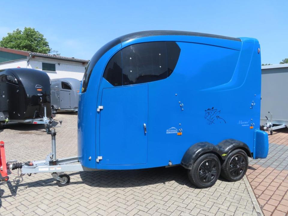 Pferdeanhänger Humbaur Maximus Panoramascheibe 100km/h Sattelk. - Horse trailer: picture 3 Pferdeanhänger Humbaur Maximus Panoramascheibe 100km/h Sattelk. - Horse trailer: picture 3