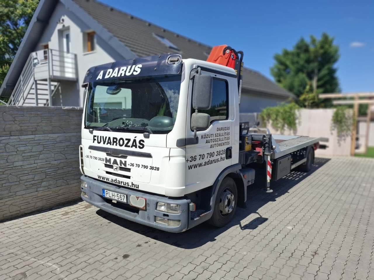 MAN TGL 12.250 4x2 BL - Car transporter truck, Crane truck: picture 1 MAN TGL 12.250 4x2 BL - Car transporter truck, Crane truck: picture 1