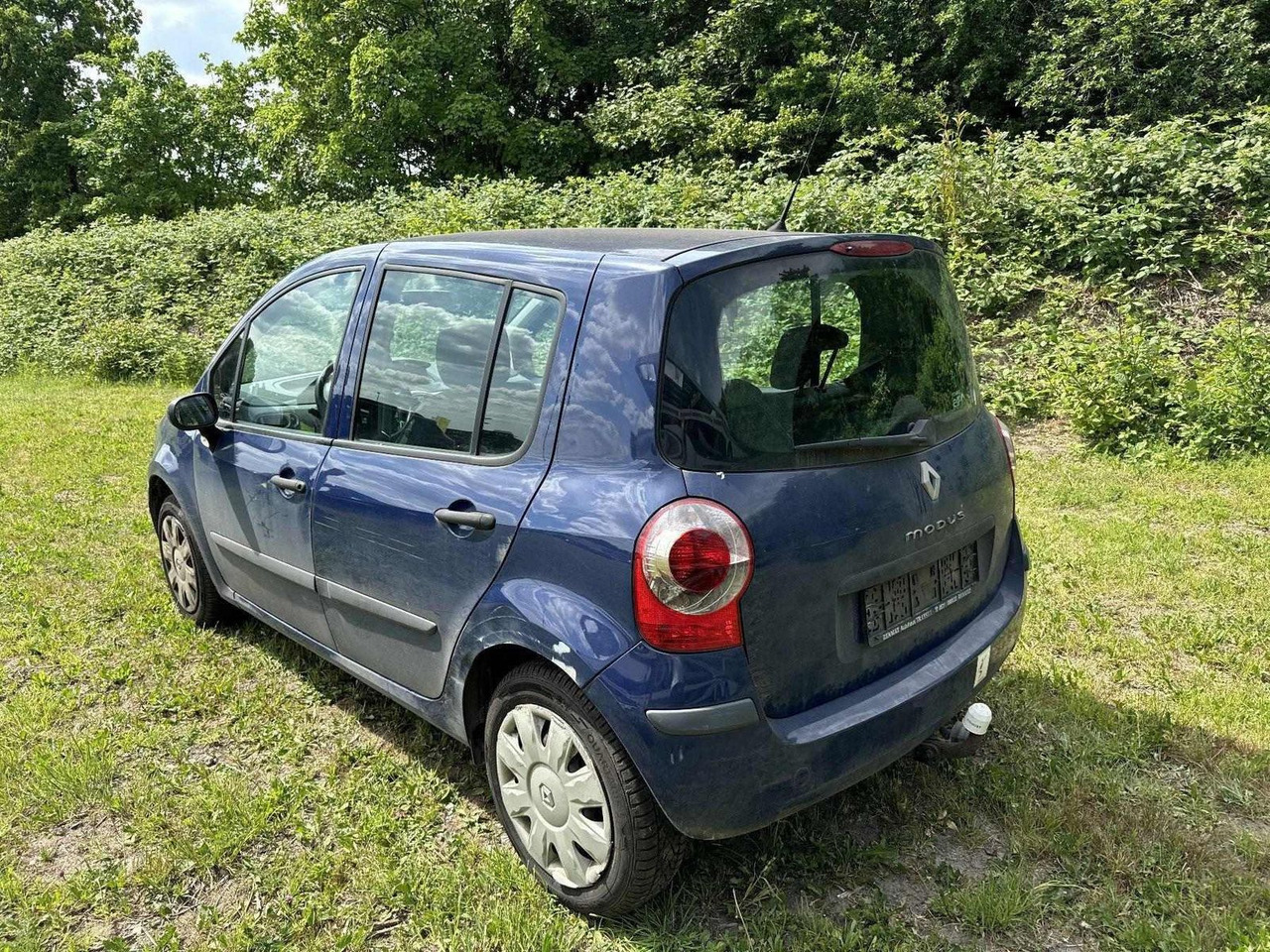 Renault Modus 1.2 Avantage +MOTOR OHNE FUNKTION+ - Saloon car: picture 3 Renault Modus 1.2 Avantage +MOTOR OHNE FUNKTION+ - Saloon car: picture 3