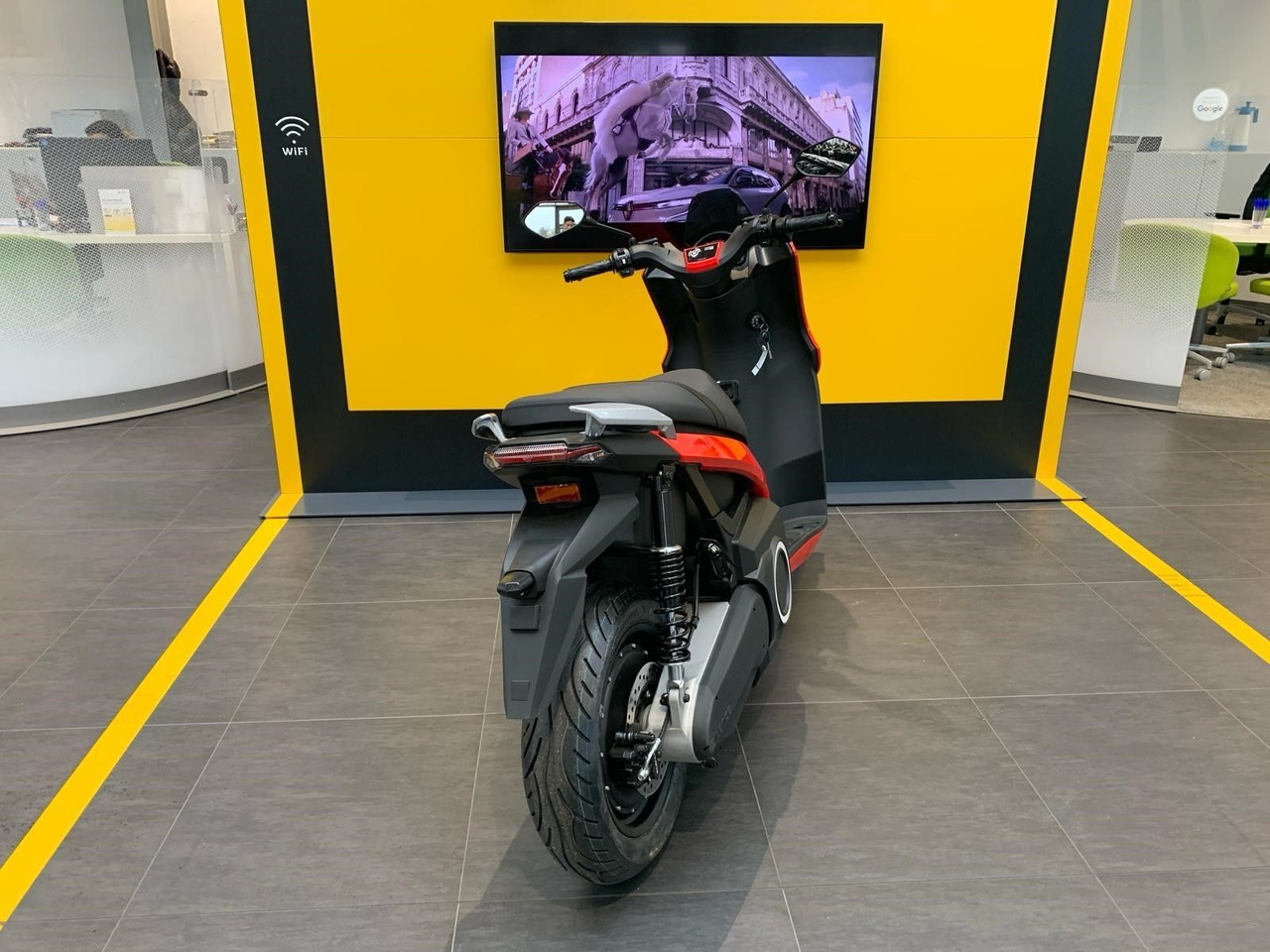 Silence S01 L1e Connected 45km/h (5,6 kWh) ELEKTROROLLER - Motorcycle: picture 4 Silence S01 L1e Connected 45km/h (5,6 kWh) ELEKTROROLLER - Motorcycle: picture 4