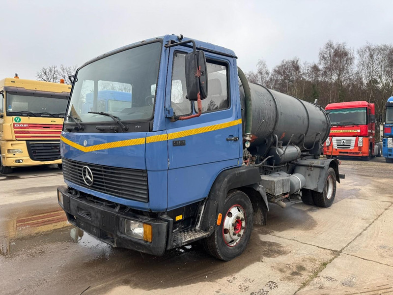 Mercedes-Benz SK 914 (8000 L / 6 CYLINDER / MANUAL PUMP / STEEL SUSPENSION) - Tanker truck: picture 1 Mercedes-Benz SK 914 (8000 L / 6 CYLINDER / MANUAL PUMP / STEEL SUSPENSION) - Tanker truck: picture 1