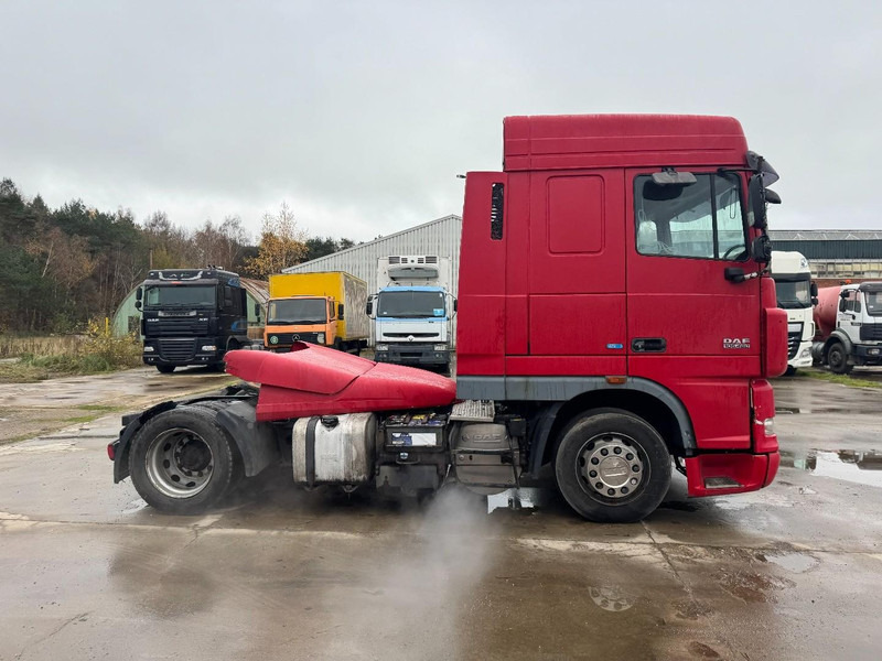 DAF 105 XF 460 Space Cab (MANUAL GEARBOX / BOITE MANUELLE) - Tractor unit: picture 4 DAF 105 XF 460 Space Cab (MANUAL GEARBOX / BOITE MANUELLE) - Tractor unit: picture 4