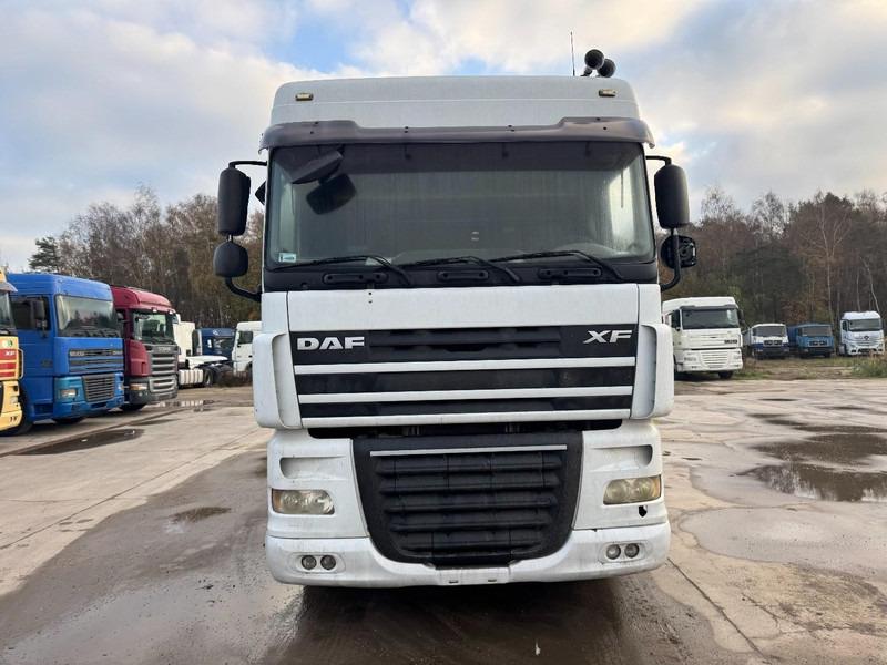 DAF 105 XF 460 Space Cab (MANUAL GEARBOX / BOITE MANUELLE / PERFECT CONDITION) - Tractor unit: picture 2 DAF 105 XF 460 Space Cab (MANUAL GEARBOX / BOITE MANUELLE / PERFECT CONDITION) - Tractor unit: picture 2