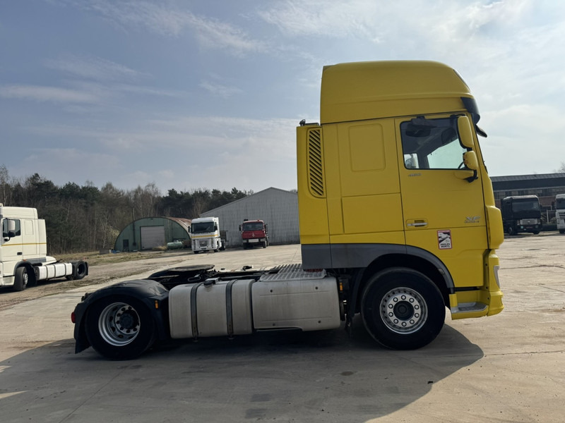 DAF 106 XF 460 Super Space Cab (MANUAL GEARBOX / BOITE MANUELLE / EURO 6) - Tractor unit: picture 4 DAF 106 XF 460 Super Space Cab (MANUAL GEARBOX / BOITE MANUELLE / EURO 6) - Tractor unit: picture 4
