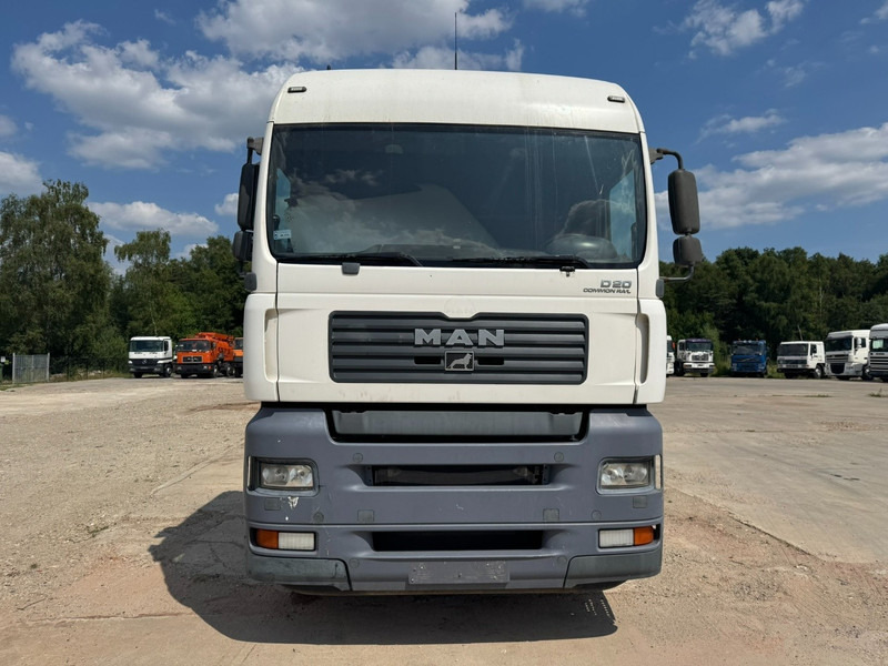 MAN TGA 18.430 (MANUAL GEARBOX / BOITE MANUELLE / PERFECT) - Tractor unit: picture 2 MAN TGA 18.430 (MANUAL GEARBOX / BOITE MANUELLE / PERFECT) - Tractor unit: picture 2