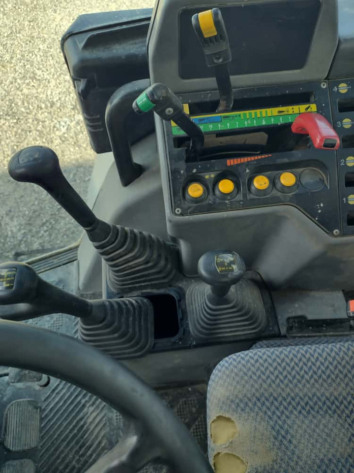 LAMBORGHINI PREMIUM 1060 - Farm tractor: picture 5 LAMBORGHINI PREMIUM 1060 - Farm tractor: picture 5