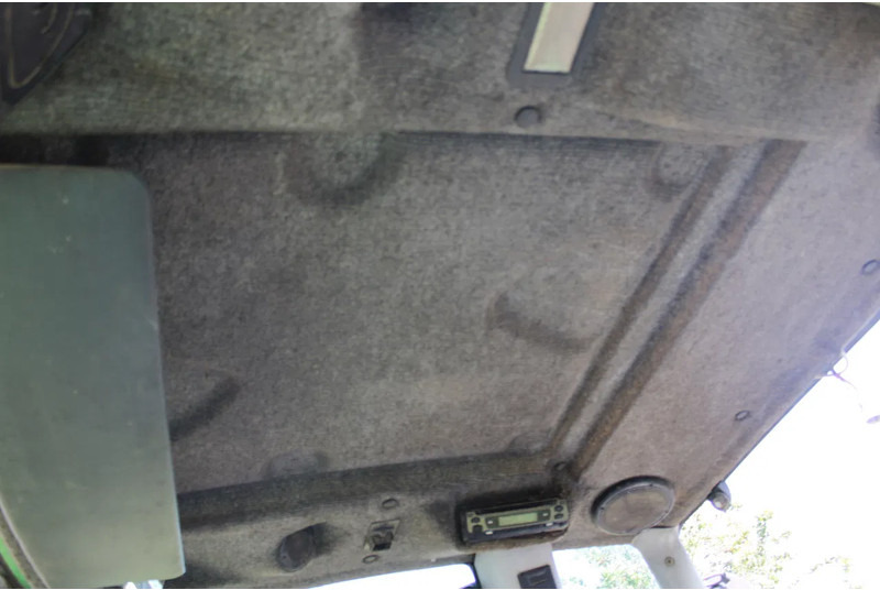 Farm tractor Deutz Agrotron 6.30S: picture 13