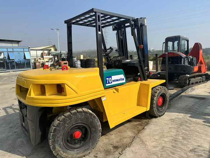 7ton Forklift Used Komatsu FD70 Forklift on Sale in Hefei City Used komatsu Fd30 Fd50 Fd70 Forklifts for Sale - Forklift: picture 2 7ton Forklift Used Komatsu FD70 Forklift on Sale in Hefei City Used komatsu Fd30 Fd50 Fd70 Forklifts for Sale - Forklift: picture 2