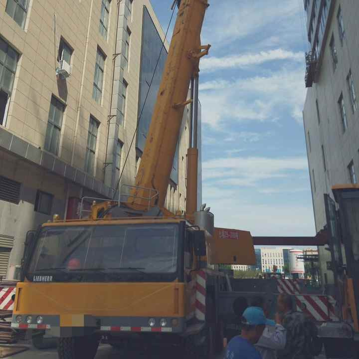 All Terrain Crane 220 Ton Used 220 Ton Crane for Sale - All terrain crane: picture 2 All Terrain Crane 220 Ton Used 220 Ton Crane for Sale - All terrain crane: picture 2