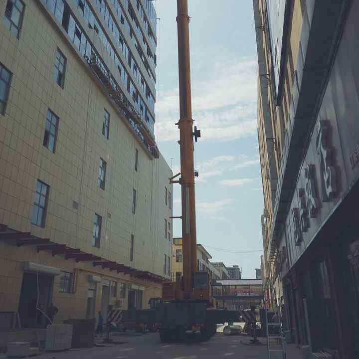 All Terrain Crane 220 Ton Used 220 Ton Crane for Sale - All terrain crane: picture 4 All Terrain Crane 220 Ton Used 220 Ton Crane for Sale - All terrain crane: picture 4