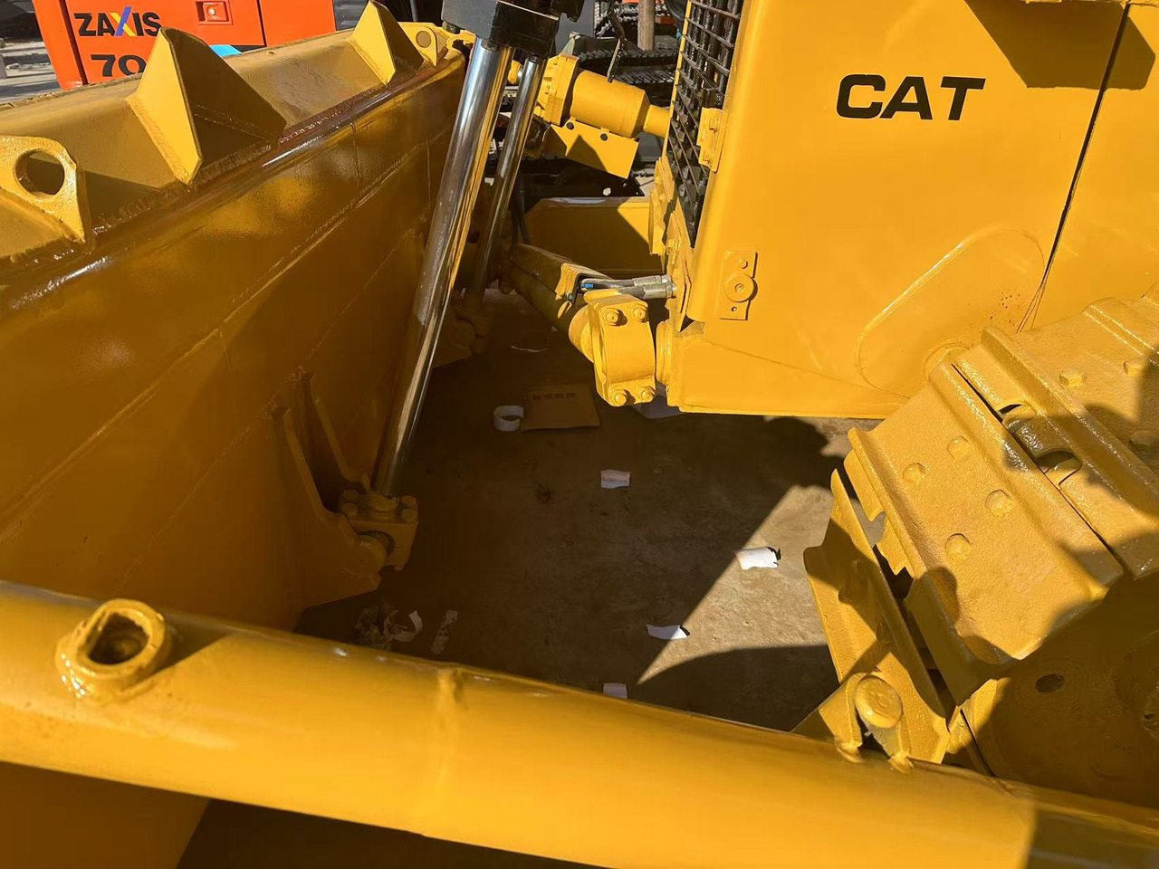 Bulldozer CATERPILLAR D8r [ Copy ] [ Copy ] [ Copy ] [ Copy ] [ Copy ] [ Copy ] [ Copy ]: picture 14