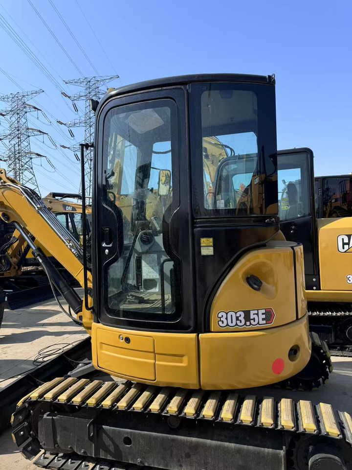 CATERPILLAR Used Cat 303.5E - Mini excavator: picture 1 CATERPILLAR Used Cat 303.5E - Mini excavator: picture 1