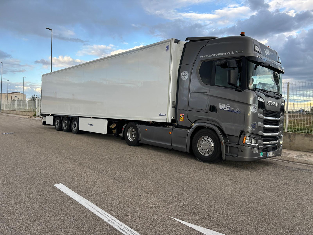 SCANIA S500 - Refrigerated truck: picture 1 SCANIA S500 - Refrigerated truck: picture 1