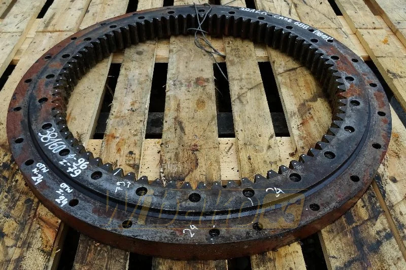 Case 688 - Slewing ring for Construction machinery: picture 1 Case 688 - Slewing ring for Construction machinery: picture 1