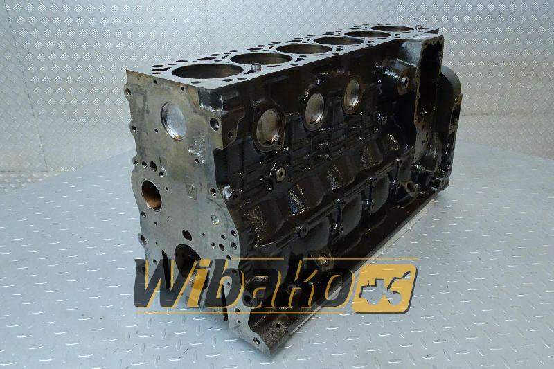 Crankcase for engine Komatsu SAA6D107 4990442 - Crankcase for Construction machinery: picture 1 Crankcase for engine Komatsu SAA6D107 4990442 - Crankcase for Construction machinery: picture 1