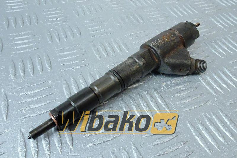 Injector Volvo 20798114 - Injector for Construction machinery: picture 1 Injector Volvo 20798114 - Injector for Construction machinery: picture 1