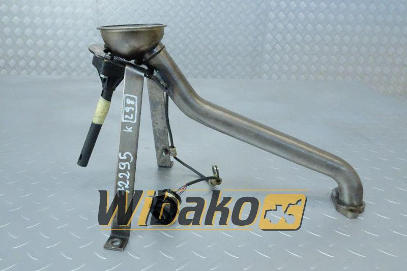 Pipeline for engine Volvo D7F 04904917 - Oil pan for Construction machinery: picture 1 Pipeline for engine Volvo D7F 04904917 - Oil pan for Construction machinery: picture 1