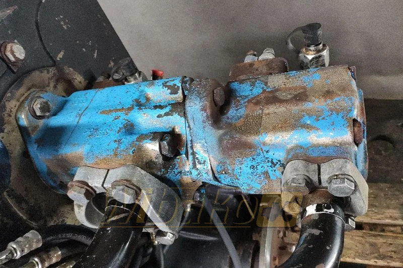 Vickers F10-35VQTBS35/25VQ - Hydraulic pump for Construction machinery: picture 1 Vickers F10-35VQTBS35/25VQ - Hydraulic pump for Construction machinery: picture 1