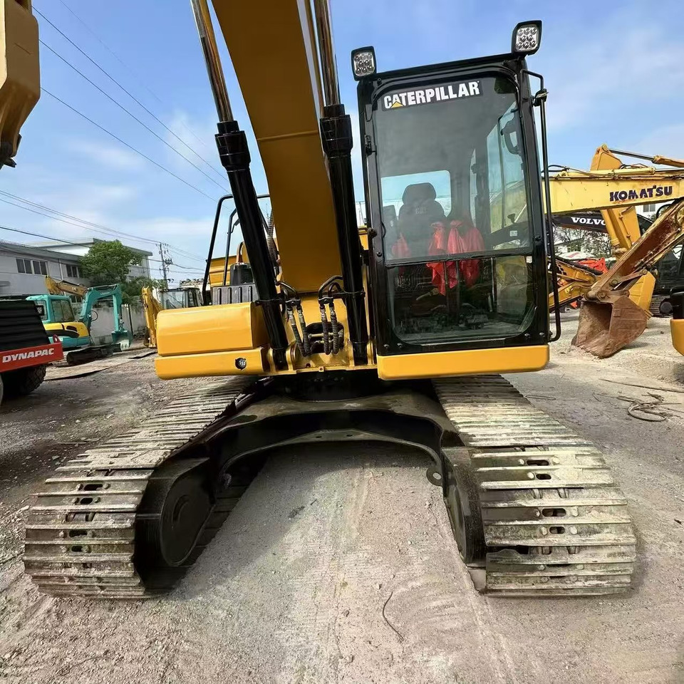 CATERPILLAR 330D2 - Crawler excavator: picture 4 CATERPILLAR 330D2 - Crawler excavator: picture 4