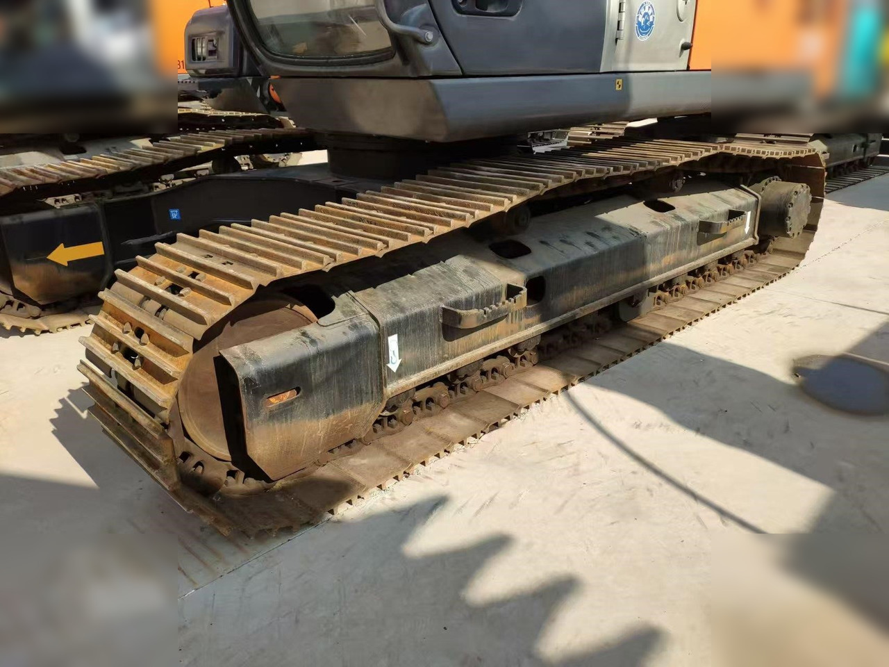 HITACHI ZX210 - Crawler excavator: picture 4 HITACHI ZX210 - Crawler excavator: picture 4