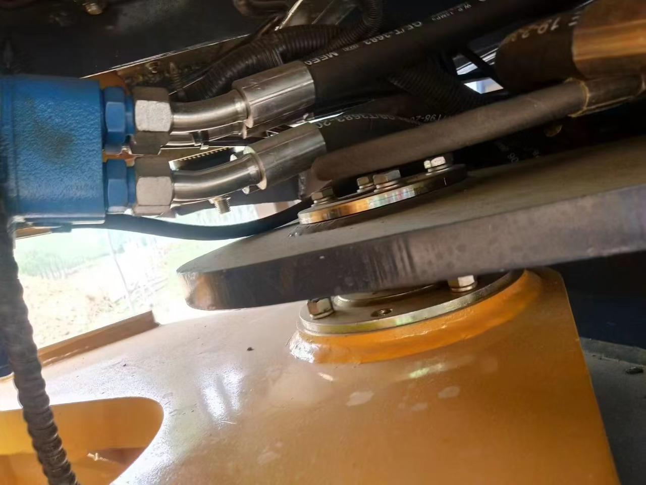 LONKING 885 - Wheel loader: picture 4 LONKING 885 - Wheel loader: picture 4