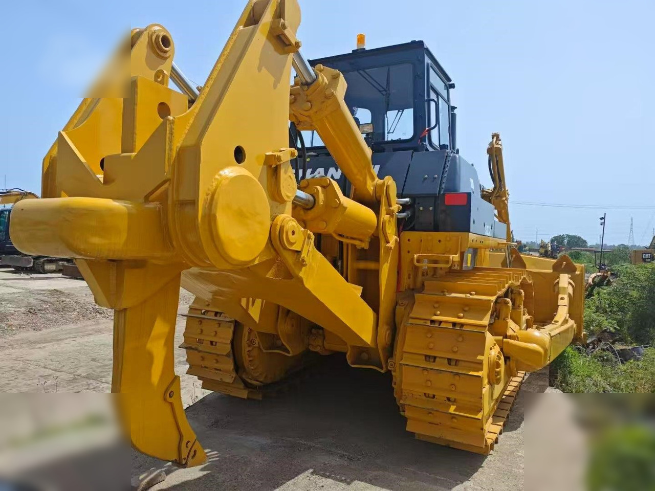 SHANTUI SD32 - Bulldozer: picture 3 SHANTUI SD32 - Bulldozer: picture 3