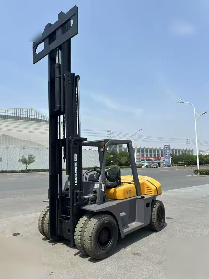 TCM FB15-7 - Diesel forklift: picture 4 TCM FB15-7 - Diesel forklift: picture 4