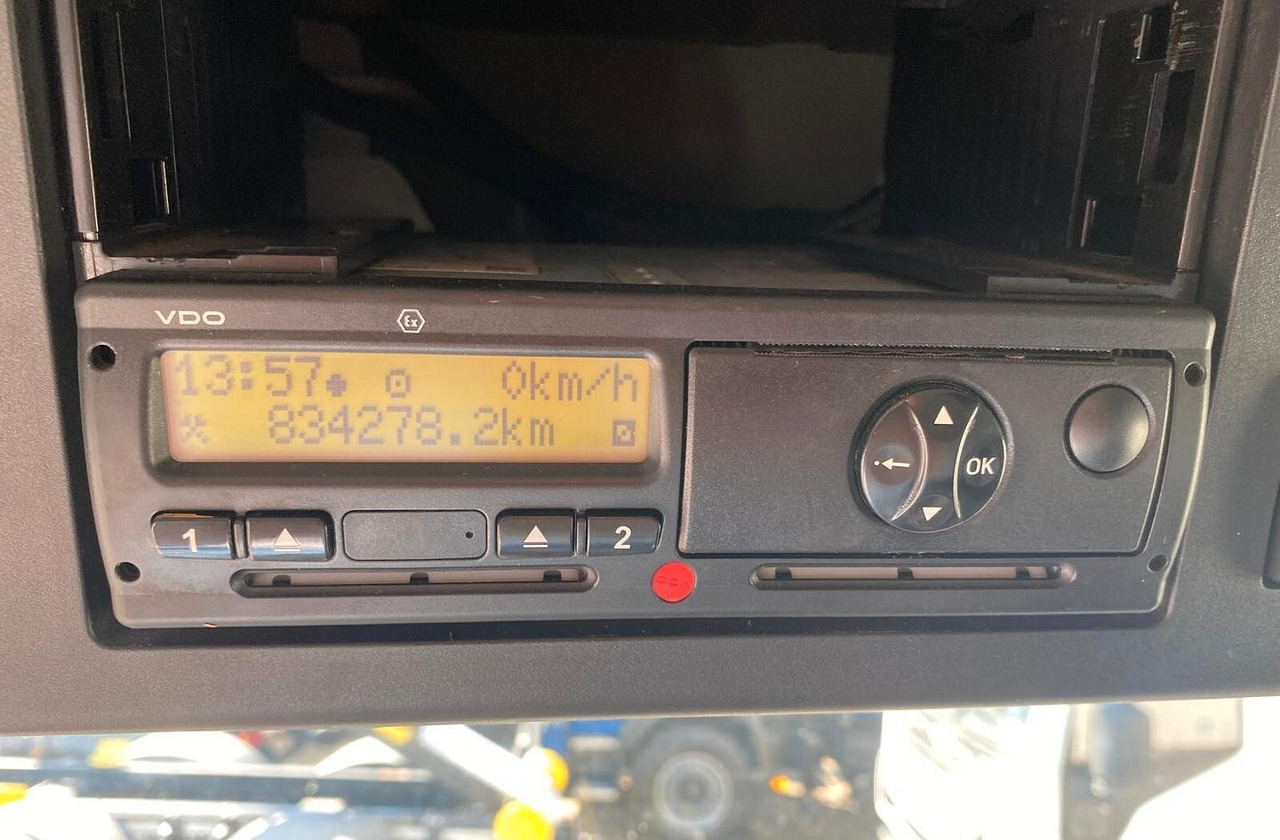 MERCEDES ANTOS 18.33 CASSONE ISOTERMICO E SPONDA - Refrigerated truck: picture 5 MERCEDES ANTOS 18.33 CASSONE ISOTERMICO E SPONDA - Refrigerated truck: picture 5