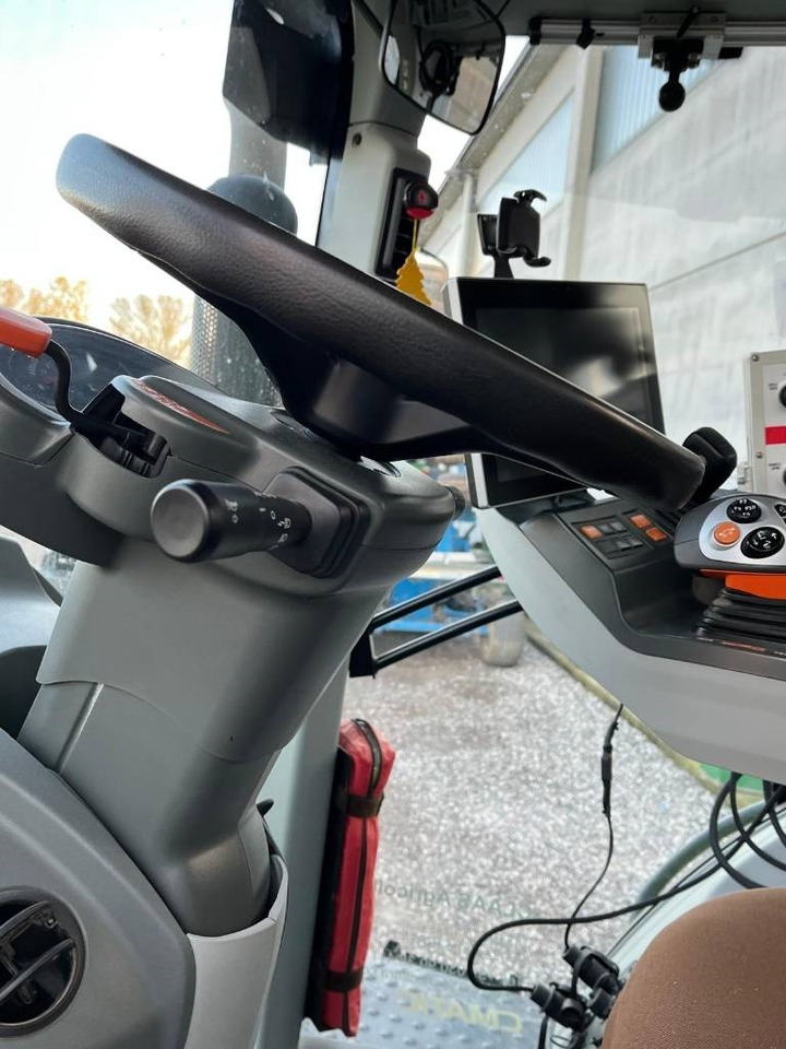 Claas Axion 870 Cmatic - Farm tractor: picture 5 Claas Axion 870 Cmatic - Farm tractor: picture 5