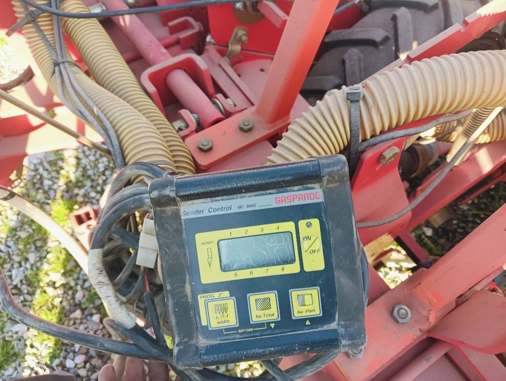 Gaspardo ST 250 6 - Precision seeder: picture 5 Gaspardo ST 250 6 - Precision seeder: picture 5
