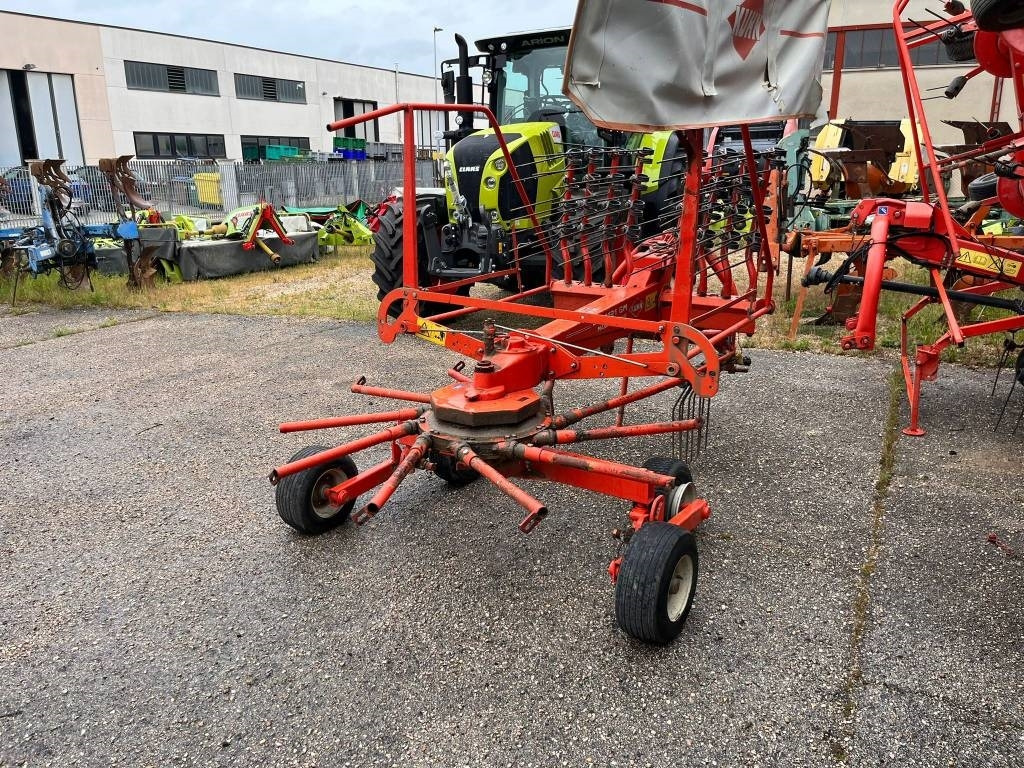 Kuhn GA 4121 G M - Tedder/ Rake: picture 3 Kuhn GA 4121 G M - Tedder/ Rake: picture 3