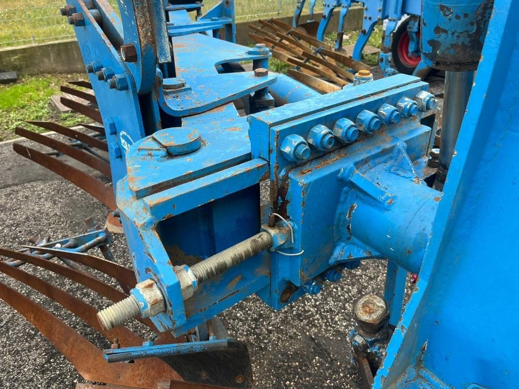 Polesini TRIVOMERE TRV6 - Plough: picture 2 Polesini TRIVOMERE TRV6 - Plough: picture 2