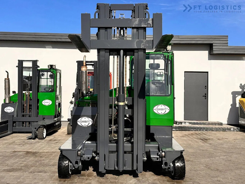 4-way reach truck Combilift C4000 / LPG / DUPLEX / 4500MM / FREE LIFT / LIKE NEW C4000 / LPG / DUPLEX / 4500MM / FREE LIFT / LIKE NEW: picture 15 4-way reach truck Combilift C4000 / LPG / DUPLEX / 4500MM / FREE LIFT / LIKE NEW C4000 / LPG / DUPLEX / 4500MM / FREE LIFT / LIKE NEW: picture 15