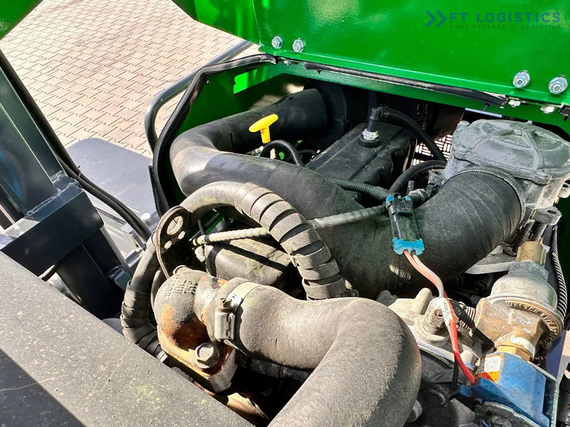 4-way reach truck Combilift C4000 / LPG / DUPLEX / 4500MM / FREE LIFT / LIKE NEW C4000 / LPG / DUPLEX / 4500MM / FREE LIFT / LIKE NEW: picture 12 4-way reach truck Combilift C4000 / LPG / DUPLEX / 4500MM / FREE LIFT / LIKE NEW C4000 / LPG / DUPLEX / 4500MM / FREE LIFT / LIKE NEW: picture 12