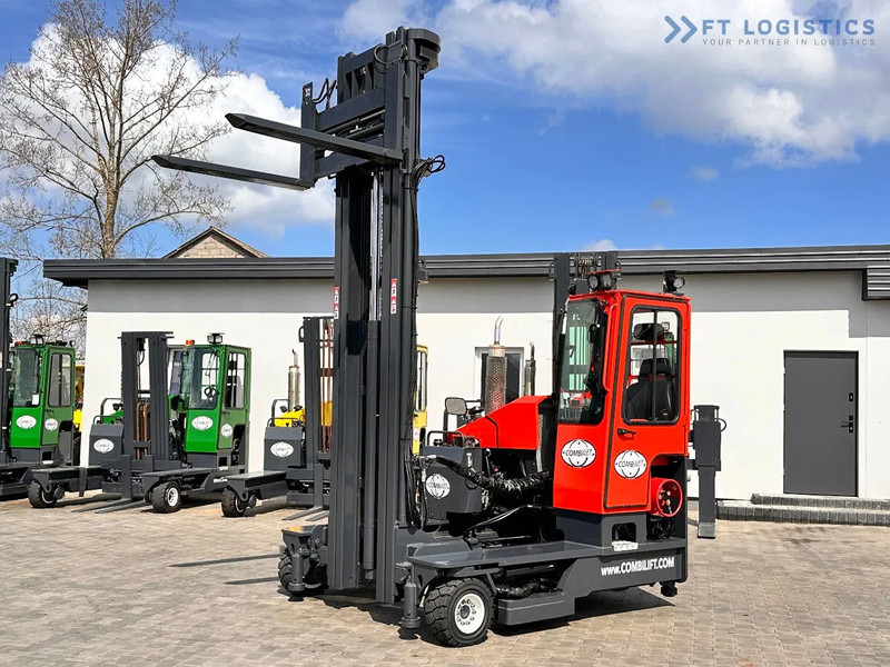 Combilift C4000 / TRIPLEX / 9300MM / FREE LIFT / POSITIONER / LPG / CABIN C4000 / TRIPLEX / 9300MM / FREE LIFT / POSITIONER / LPG / CABIN - 4-way reach truck: picture 1 Combilift C4000 / TRIPLEX / 9300MM / FREE LIFT / POSITIONER / LPG / CABIN C4000 / TRIPLEX / 9300MM / FREE LIFT / POSITIONER / LPG / CABIN - 4-way reach truck: picture 1