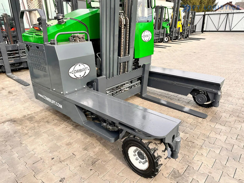 4-way reach truck Combilift C4500 / LPG / TRIPLEX / 5500MM / FREE LIFT / HYDRAULIC FORK SHIFT / Like New C4500 / LPG / TRIPLEX / 5500MM / FREE LIFT / HYDRAU: picture 11 4-way reach truck Combilift C4500 / LPG / TRIPLEX / 5500MM / FREE LIFT / HYDRAULIC FORK SHIFT / Like New C4500 / LPG / TRIPLEX / 5500MM / FREE LIFT / HYDRAU: picture 11