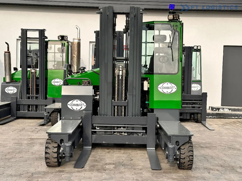 4-way reach truck Combilift C4500 / LPG / TRIPLEX / 5500MM / FREE LIFT / HYDRAULIC FORK SHIFT / Like New C4500 / LPG / TRIPLEX / 5500MM / FREE LIFT / HYDRAU: picture 7 4-way reach truck Combilift C4500 / LPG / TRIPLEX / 5500MM / FREE LIFT / HYDRAULIC FORK SHIFT / Like New C4500 / LPG / TRIPLEX / 5500MM / FREE LIFT / HYDRAU: picture 7