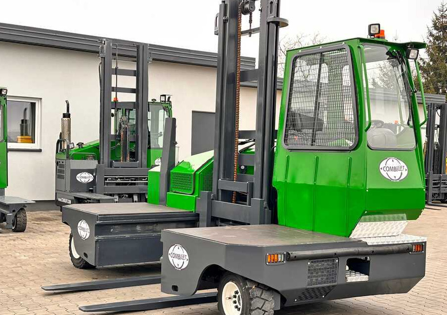 Combilift C5000SL / DIESEL / 4500MM / DUPLEX / CABIN / PLATFORMS / LIKE NEW - Side loader: picture 1 Combilift C5000SL / DIESEL / 4500MM / DUPLEX / CABIN / PLATFORMS / LIKE NEW - Side loader: picture 1