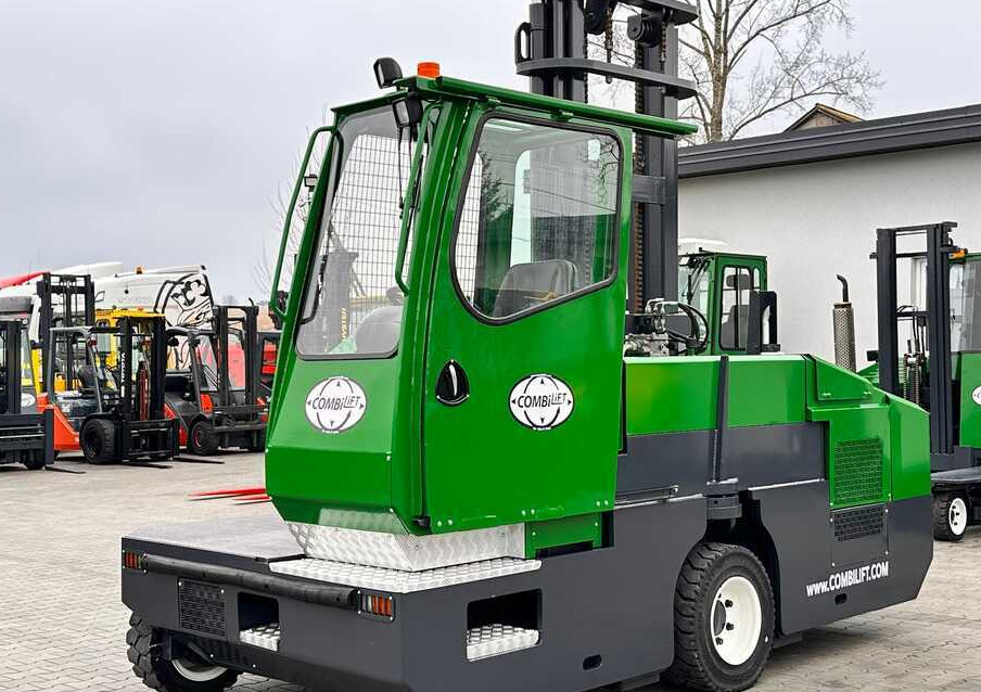 Combilift C5000SL / DIESEL / 4500MM / DUPLEX / CABIN / PLATFORMS / LIKE NEW - Side loader: picture 2 Combilift C5000SL / DIESEL / 4500MM / DUPLEX / CABIN / PLATFORMS / LIKE NEW - Side loader: picture 2