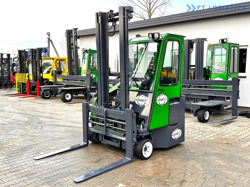 Combilift Combilift C3000CB - DUPLEX 4000mm - Year 2015 - / CABIN - HEATING / ONLY 6546 MTH / EXCELLENT CONDITION / LIKE NEW! Combilift C3 - 4-way reach truck: picture 1 Combilift Combilift C3000CB - DUPLEX 4000mm - Year 2015 - / CABIN - HEATING / ONLY 6546 MTH / EXCELLENT CONDITION / LIKE NEW! Combilift C3 - 4-way reach truck: picture 1