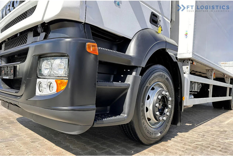 Iveco Stralis 420 STRALIS 420 / Refrigerated Truck / Carrier Supra 950 / 19 Pallets / Tail Lift / Tires - Refrigerated truck: picture 4 Iveco Stralis 420 STRALIS 420 / Refrigerated Truck / Carrier Supra 950 / 19 Pallets / Tail Lift / Tires - Refrigerated truck: picture 4